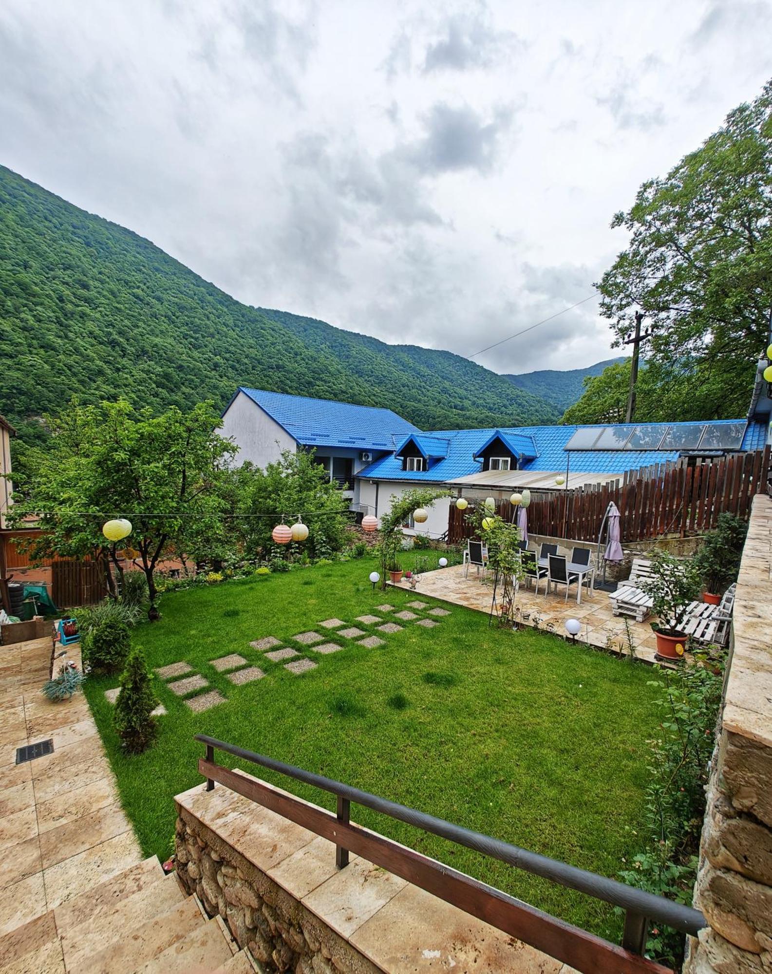 Appartamento Casa Miclau Băile Herculane Esterno foto