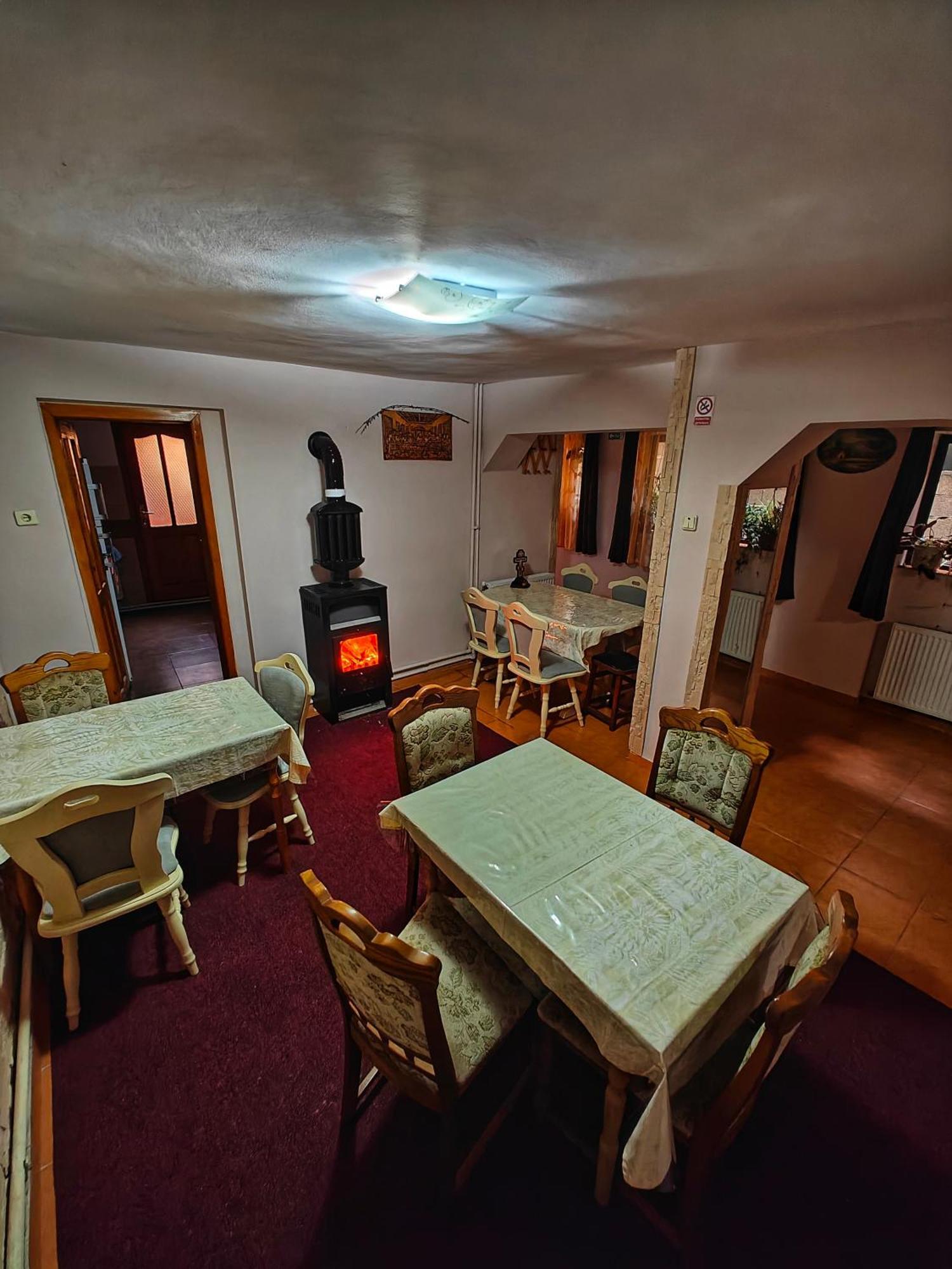 Appartamento Casa Miclau Băile Herculane Esterno foto