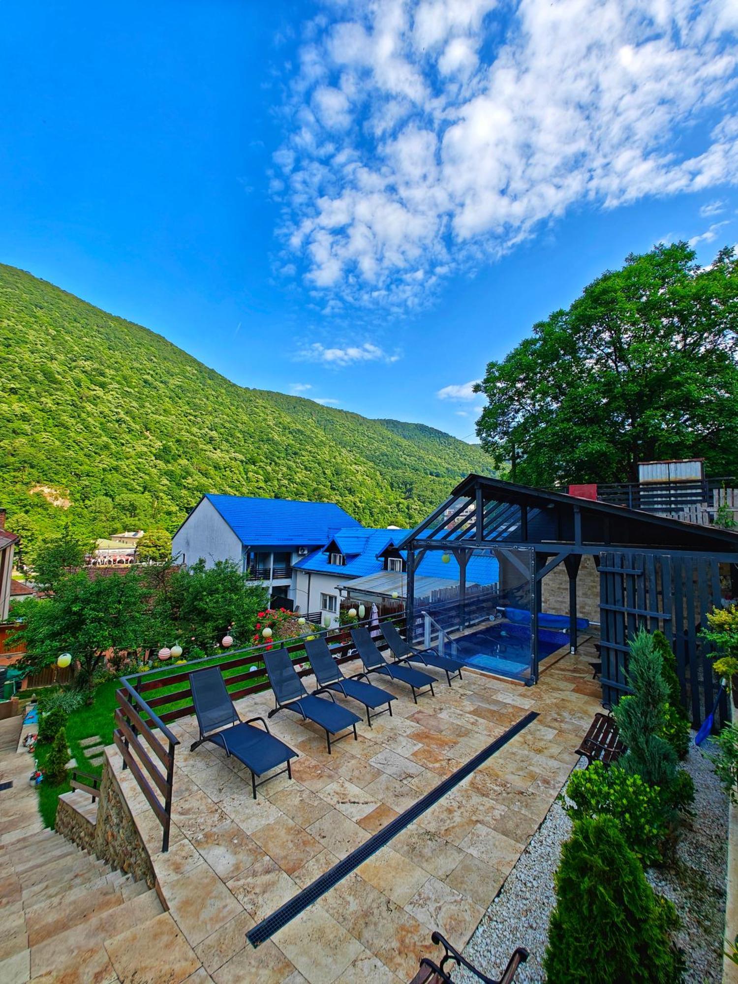 Appartamento Casa Miclau Băile Herculane Esterno foto