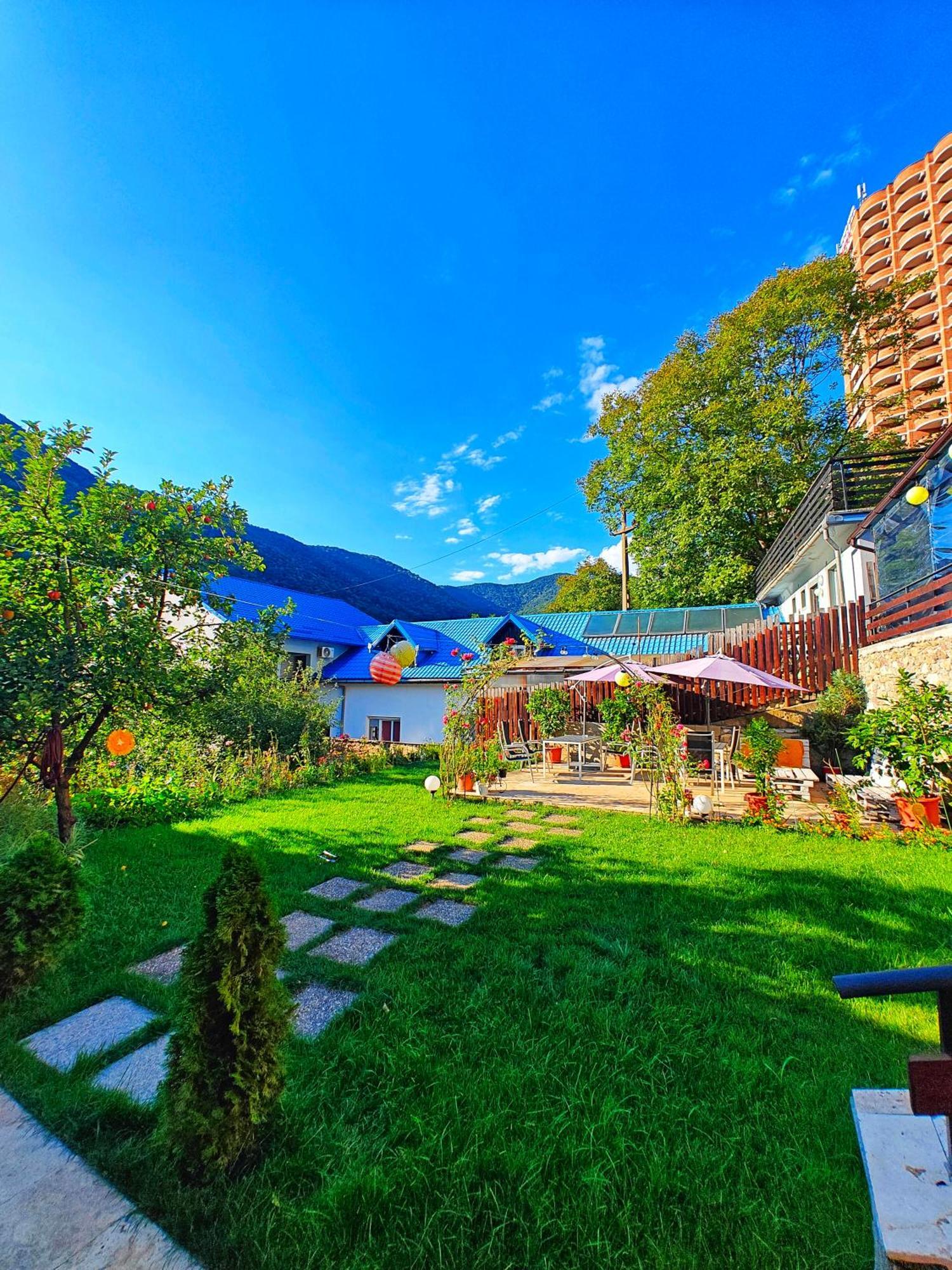 Appartamento Casa Miclau Băile Herculane Esterno foto